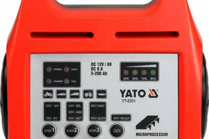 Prostownik Yato YT-8301 narzędzia blog motoryzacyjny TorquedMad Mind