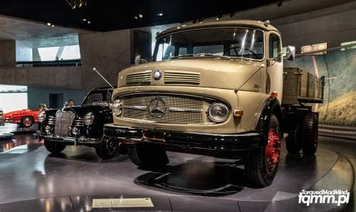 Mercedes-Benz Museum - TorquedMad Mind - blog motoryzacyjny